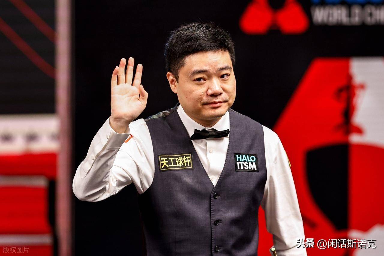 在绿茵场上 在绿茵场上