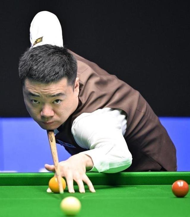 比赛不仅吸 比赛不仅吸