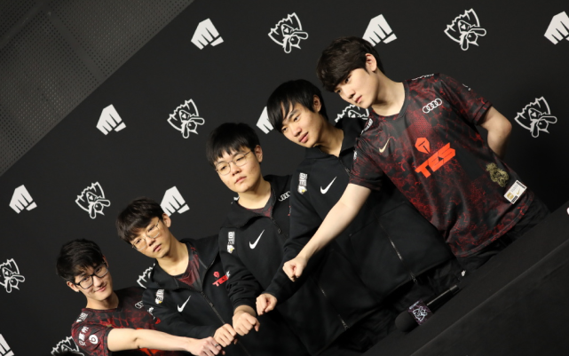 仅关乎半决 仅关乎半决