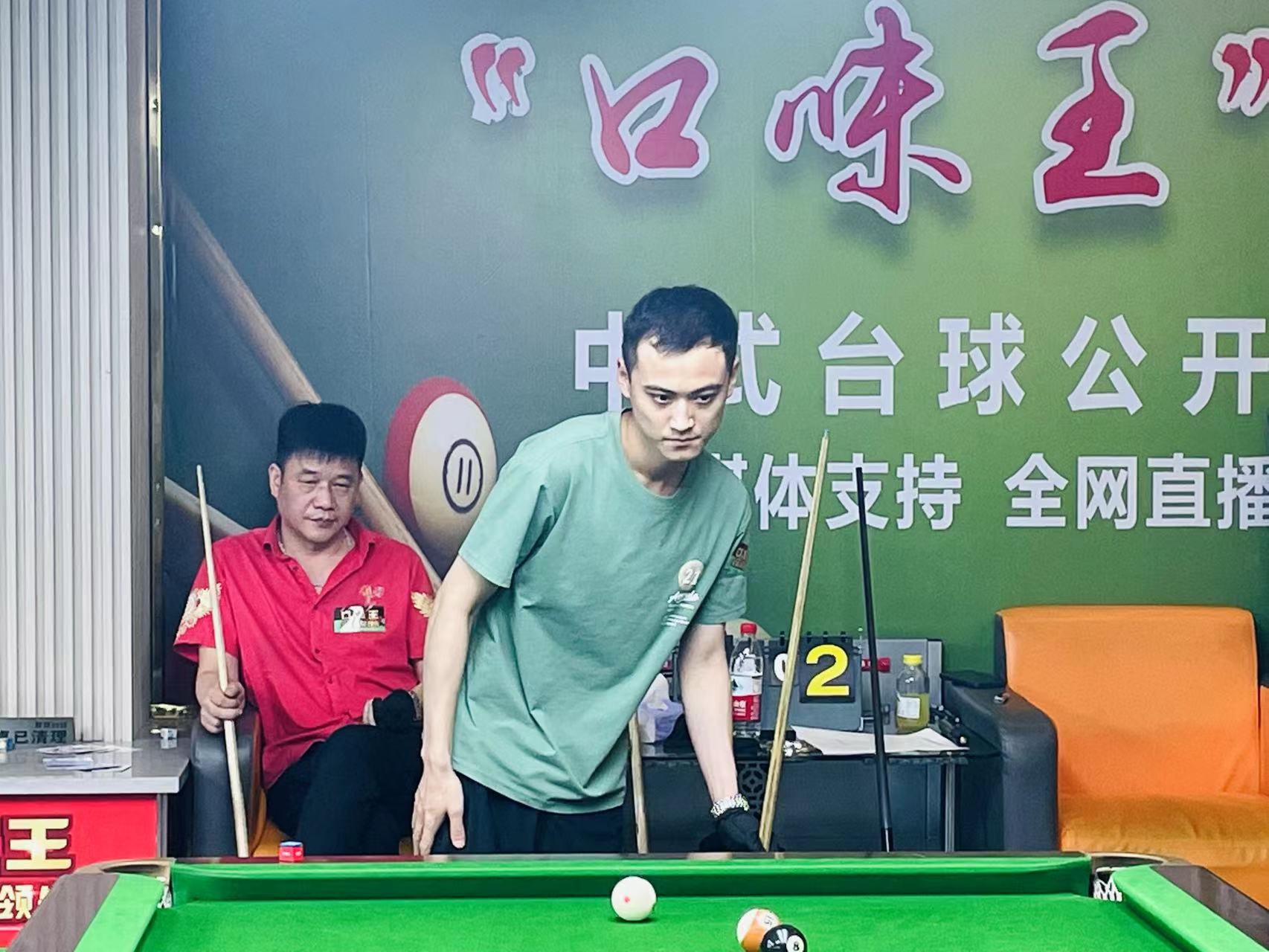 现代足球的 现代足球的