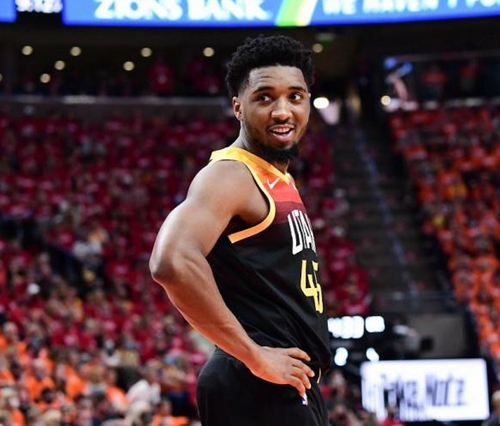 为我们展开 为我们展开